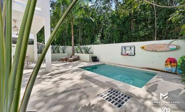 Residencia contemporánea en Senderos de Mayakoba