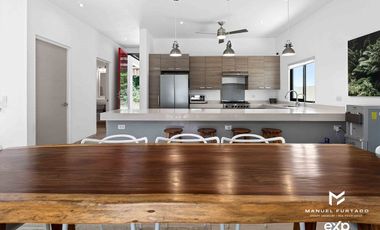 Residencia contemporánea en Senderos de Mayakoba