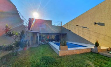 VENTA CASA 5 AMBIENTES VALENTIN ALSINA GARAGE PILETA