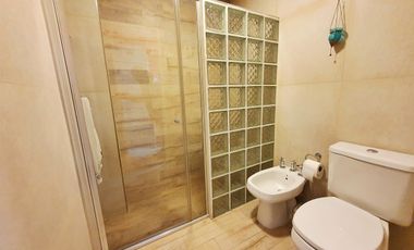 VENTA CASA 5 AMBIENTES VALENTIN ALSINA GARAGE PILETA