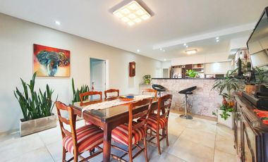 VENTA CASA 5 AMBIENTES VALENTIN ALSINA GARAGE PILETA