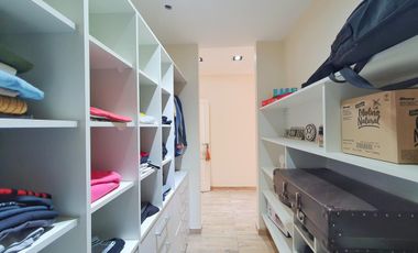 VENTA CASA 5 AMBIENTES VALENTIN ALSINA GARAGE PILETA