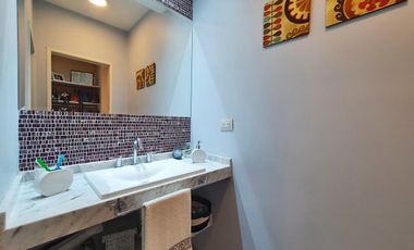 VENTA CASA 5 AMBIENTES VALENTIN ALSINA GARAGE PILETA