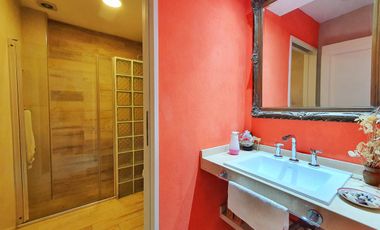 VENTA CASA 5 AMBIENTES VALENTIN ALSINA GARAGE PILETA