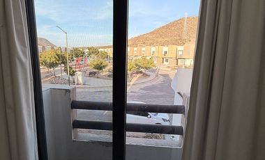 Casa en venta en privada Península Sur amueblada