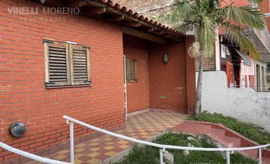 Casa gran lote 4 ambientes