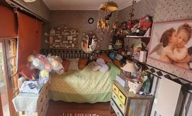 Casa chalet seis ambientes jardin a la venta en Wilde apto acepta permutas