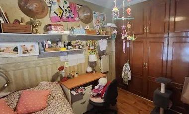 Casa chalet seis ambientes jardin a la venta en Wilde apto acepta permutas