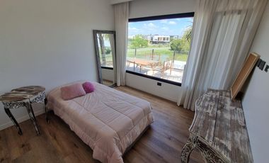 CASA EN VENTA, EL CANTON, BARRIO ISLAS, LOTE AL 300