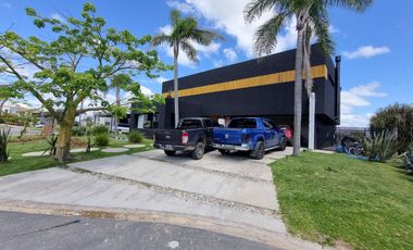 CASA EN VENTA, EL CANTON, BARRIO ISLAS, LOTE AL 300
