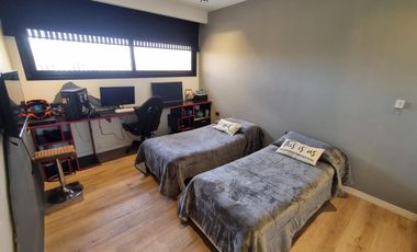 CASA EN VENTA, EL CANTON, BARRIO ISLAS, LOTE AL 300