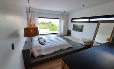 CASA EN VENTA, EL CANTON, BARRIO ISLAS, LOTE AL 300
