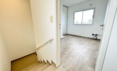 Hermoso dúplex en Carapachay - Vicente López