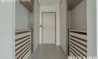 Departamento de 4 amb   dependencia en venta en ARMONY