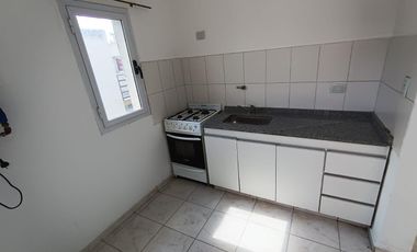 Excelente departamento alquiler un dormitorio con balcón