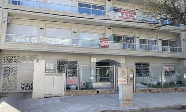 Oportunidad! Venta de Departamento 3 Ambientes en Adrogué