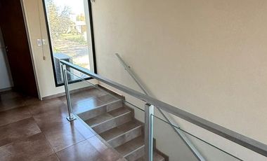 Venta - Casa de 3 dormitorios en Villa Catalina, Rio Ceballos