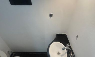 Casa en alquiler de 6 ambientes en Acassuso