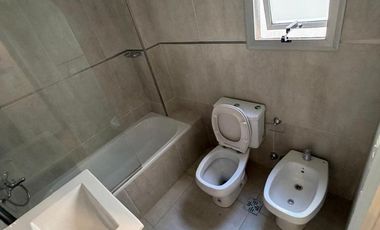 a estrenar - amplio balcón terraza - aire acondicionado - placard- parrilla  - sum - hermoso