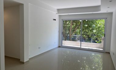 Excelente Departamento de 3 Ambientes a la venta Lyon en Adrogué