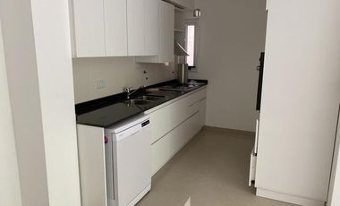 Excelente Departamento de 3 Ambientes a la venta Lyon en Adrogué