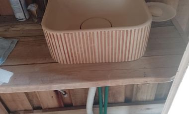 Casa en Venta  c/pileta -  amplia vista  - Barrio La Pista