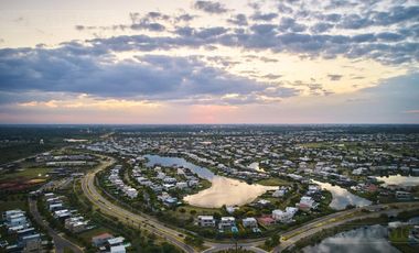 Puertos del Lago - Barrio Costas