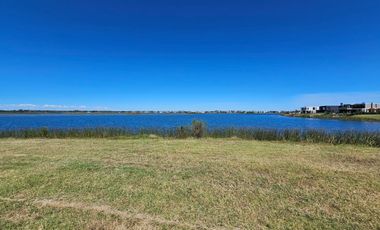 Puertos del Lago - Barrio Costas