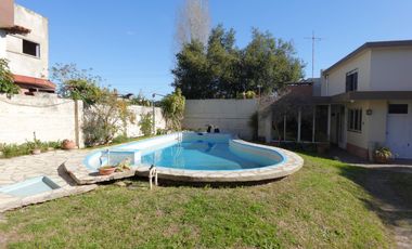 Chalet en Turdera con 3 dormitorios y un lote de 18 x 40 m - APTO CRÉDITO