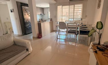 Departamento en Wilde tres ambientes con cochera en venta APTO CREDITO