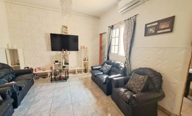 VENTA CASA 4 AMB 178 M2 COCHERA LANÚS OESTE