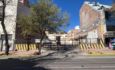 Playa de estacionamiento / Terreno en venta en Capital Ciudad de Mendoza