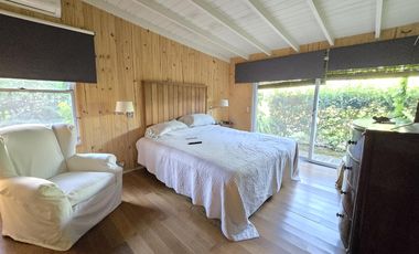 Casa en Los Abedules 3 dormitorios, jardín y pileta