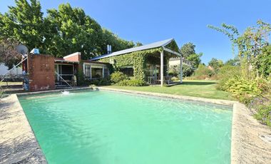 Casa en Los Abedules 3 dormitorios, jardín y pileta