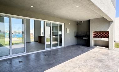 Casa en venta Barrio San Simon Canning