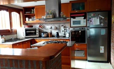 Venta Chalet de 5 ambientes en San Carlos, Mar del Plata