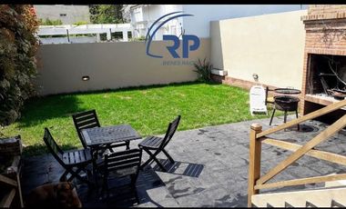 Venta Chalet de 5 ambientes en San Carlos, Mar del Plata