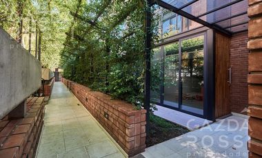 Casa en venta en Adrogue