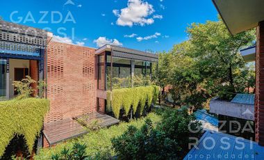 Casa en venta en Adrogue