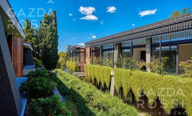 Casa en venta en Adrogue