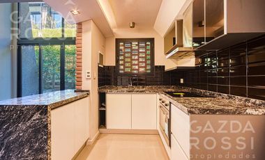 Casa en venta en Adrogue