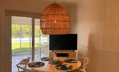 Casa Club de Campo Abril