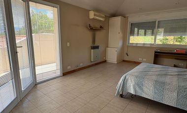 Casa a la venta en Barrio Club de Campo