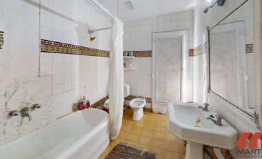 Casa 4 ambientes con jardín reciclada - Martínez