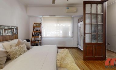 Casa 4 ambientes con jardín reciclada - Martínez