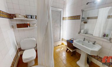 Casa 4 ambientes con jardín reciclada - Martínez