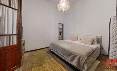 Casa 4 ambientes con jardín reciclada - Martínez