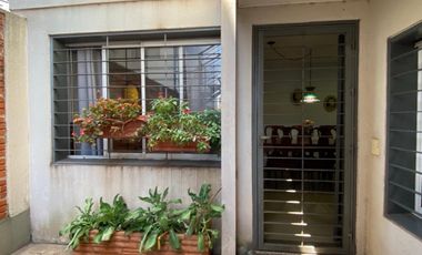 Departamento sobre calle Coronel Álvarez al 2600