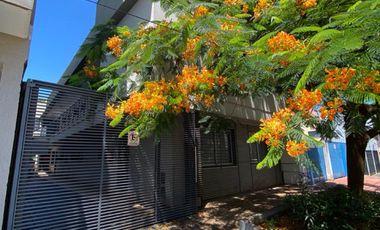 Departamento sobre calle Coronel Álvarez al 2600