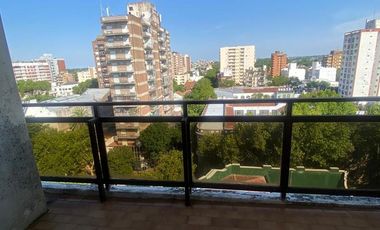 Departamento al frente vista al rio